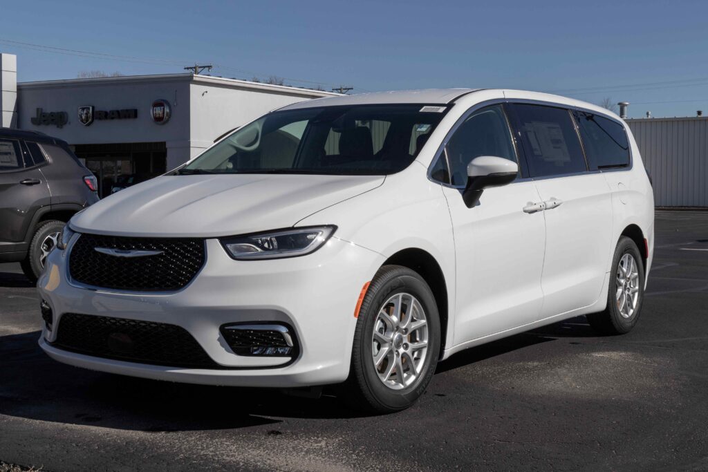 Chrysler Pacifica Recall 2025