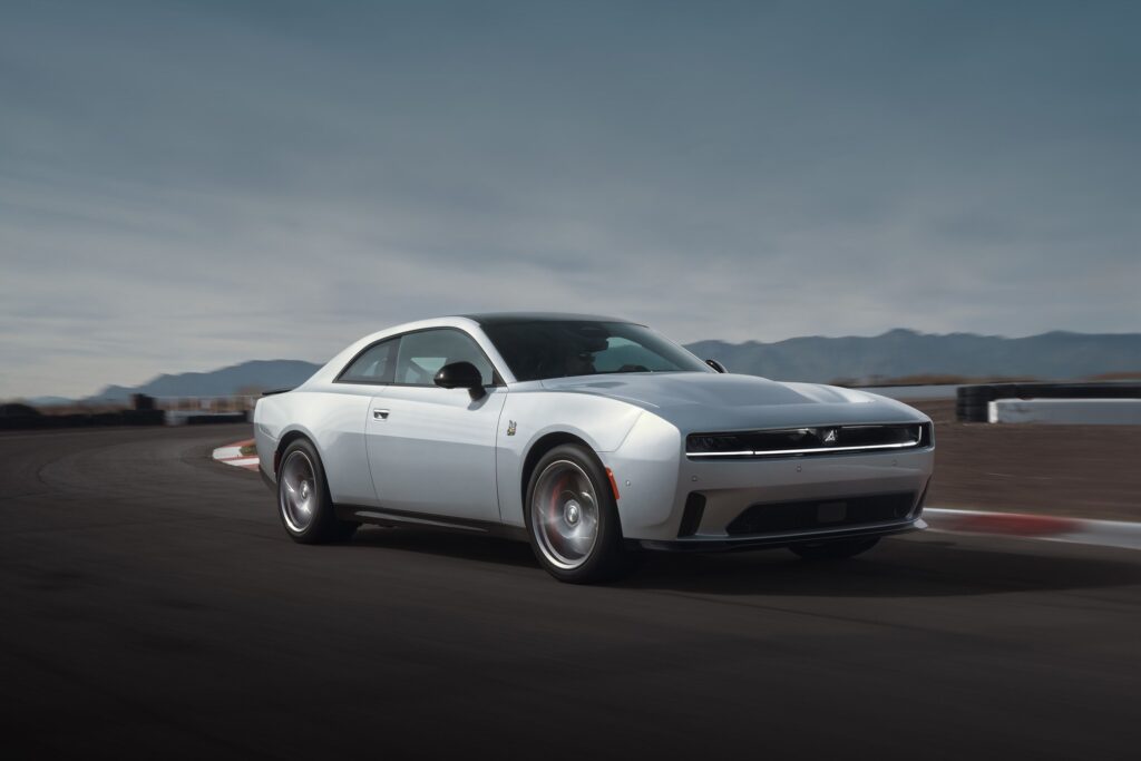 New Dodge Charger 6-Pack | Performance Specs & More