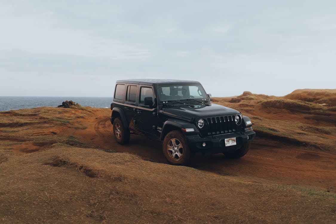 Jeep Wrangler Hard Top vs Soft Top