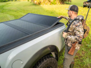 Gator EFX Hard Tri-Fold Truck Bed Cover